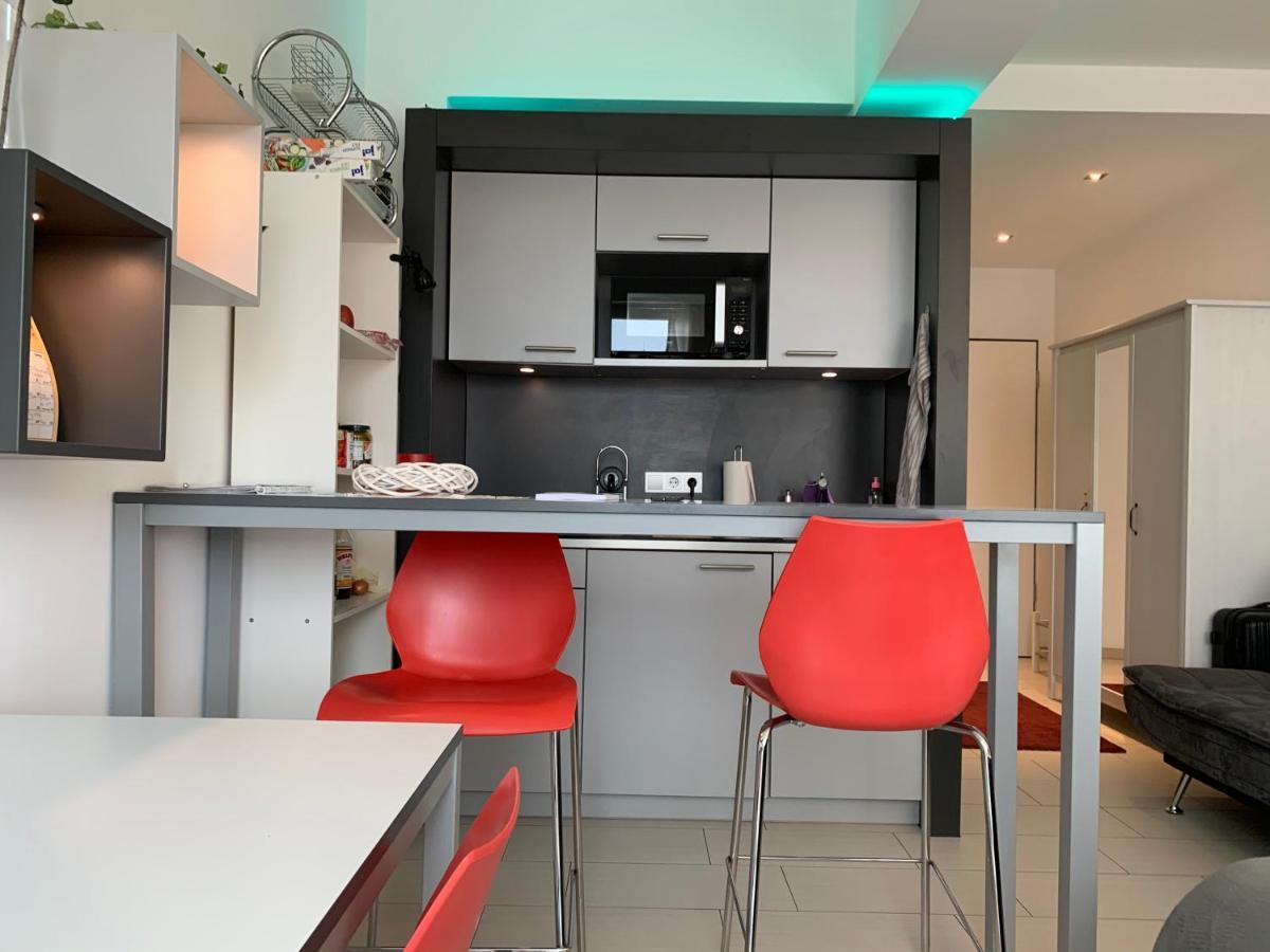 Exklusive WohlfüHloase By Rabe - Parkplatz & Free Netflix & Coffee-Bar Apartment Karlsruhe Exterior photo
